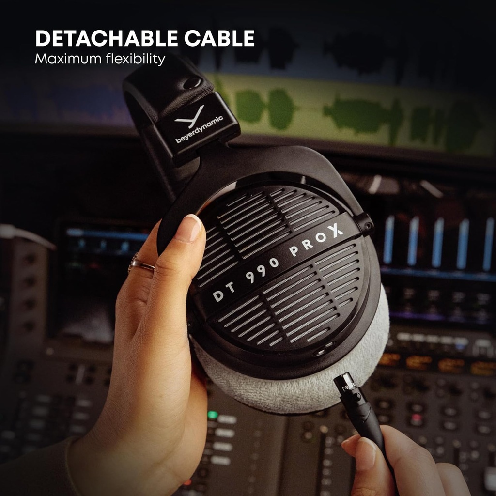 Beyerdynamic DT 990 Pro X - Audífonos de diadema para estudio con cable para mezcla, masterización y edición (abiertos) con cable desmontable, fabricados a mano en Alemania (48 ohmios, negro) 
